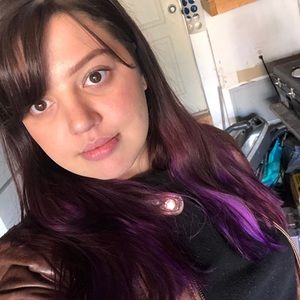 Meet your Posher, Valerie